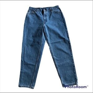 Vintage Levi’s 100% cotton jeans. Made in USA
